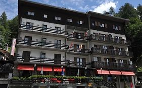 Hotel Etoile De Neige